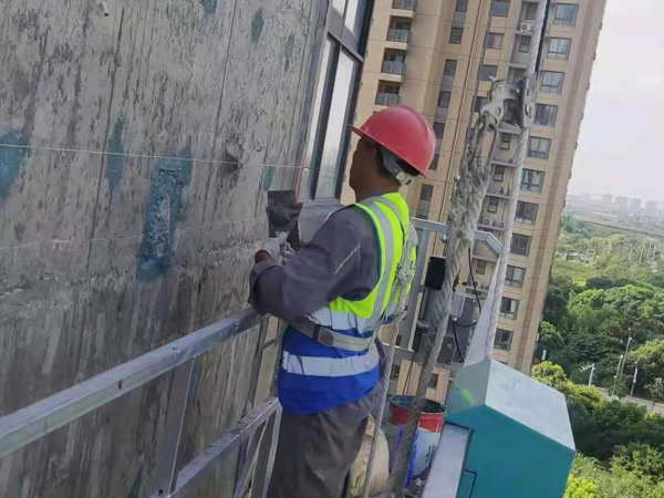 �f������